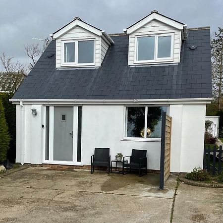 The Bolt Hole Hythe Panoramic Coast And Sea Views Villa Exteriör bild