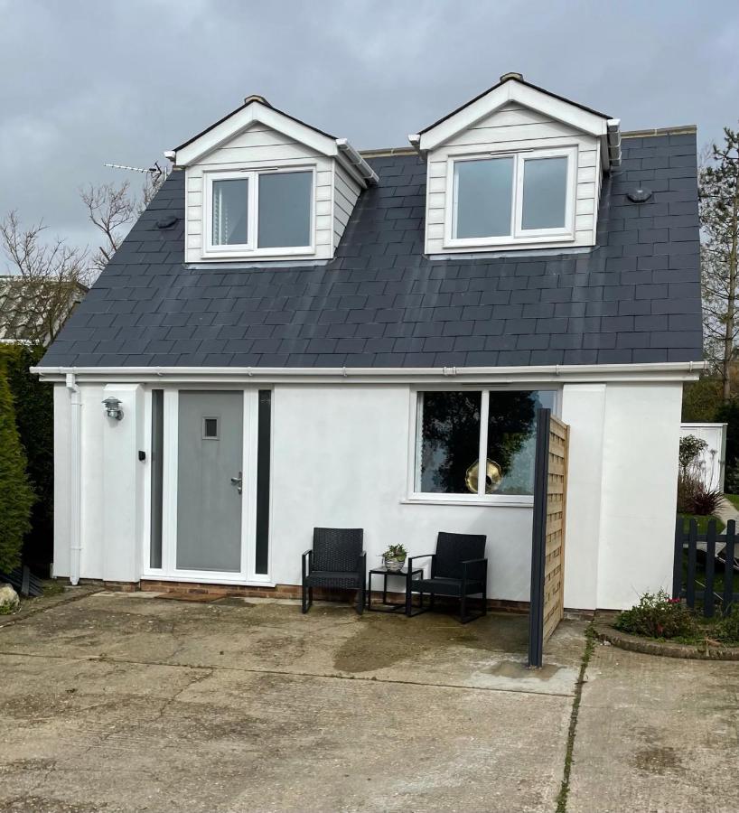 The Bolt Hole Hythe Panoramic Coast And Sea Views Villa Exteriör bild
