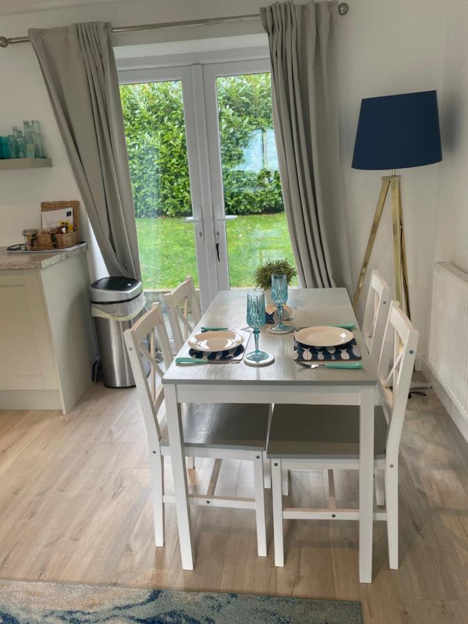 The Bolt Hole Hythe Panoramic Coast And Sea Views Villa Exteriör bild